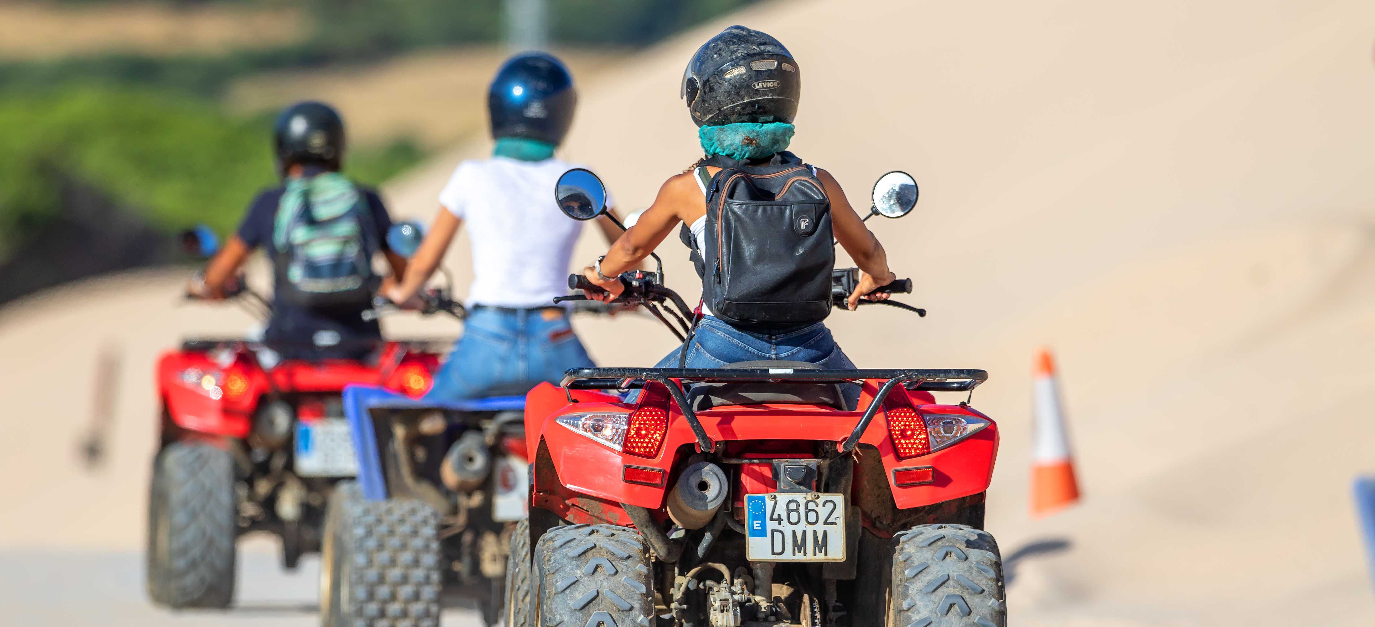 excursion en quads en grupo